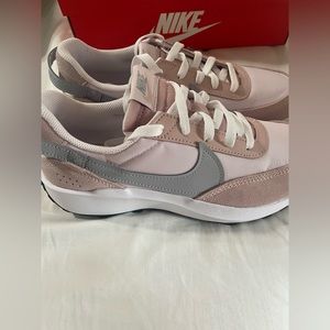 Women’s Nike Waffle Debut DH9523-603 Women Casual Shoes Pink Oxford/Wolf Grey